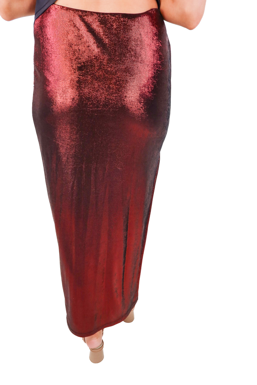 red metallic slit skirt (s)