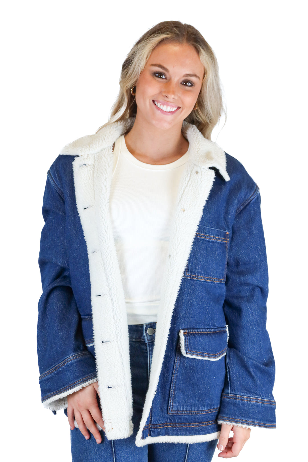ann taylor dark wash denim jacket with sherpa lining (s; retail $189)