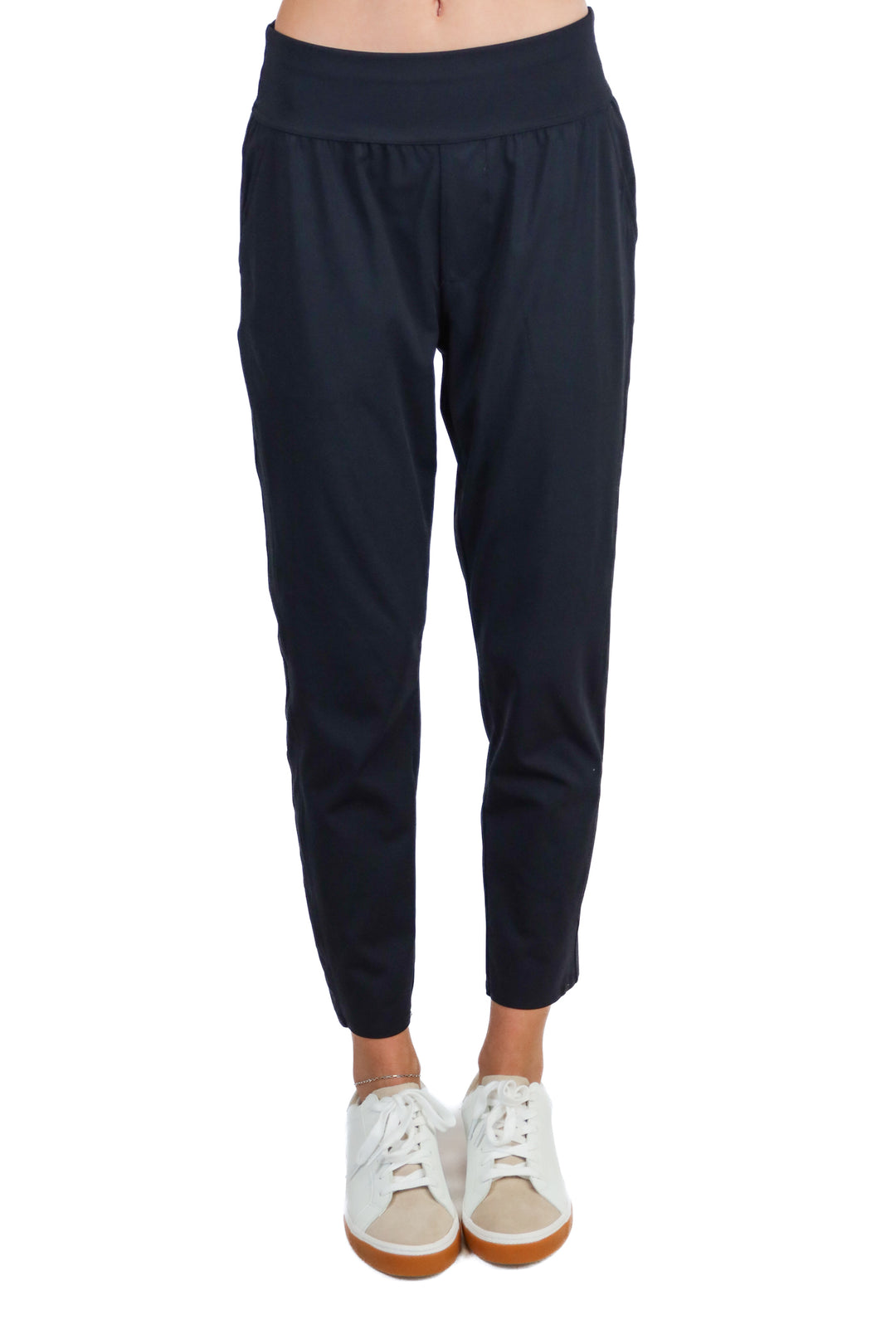 Travis Mathew Black Athletic Capri Pants (XS; retail $129.95)