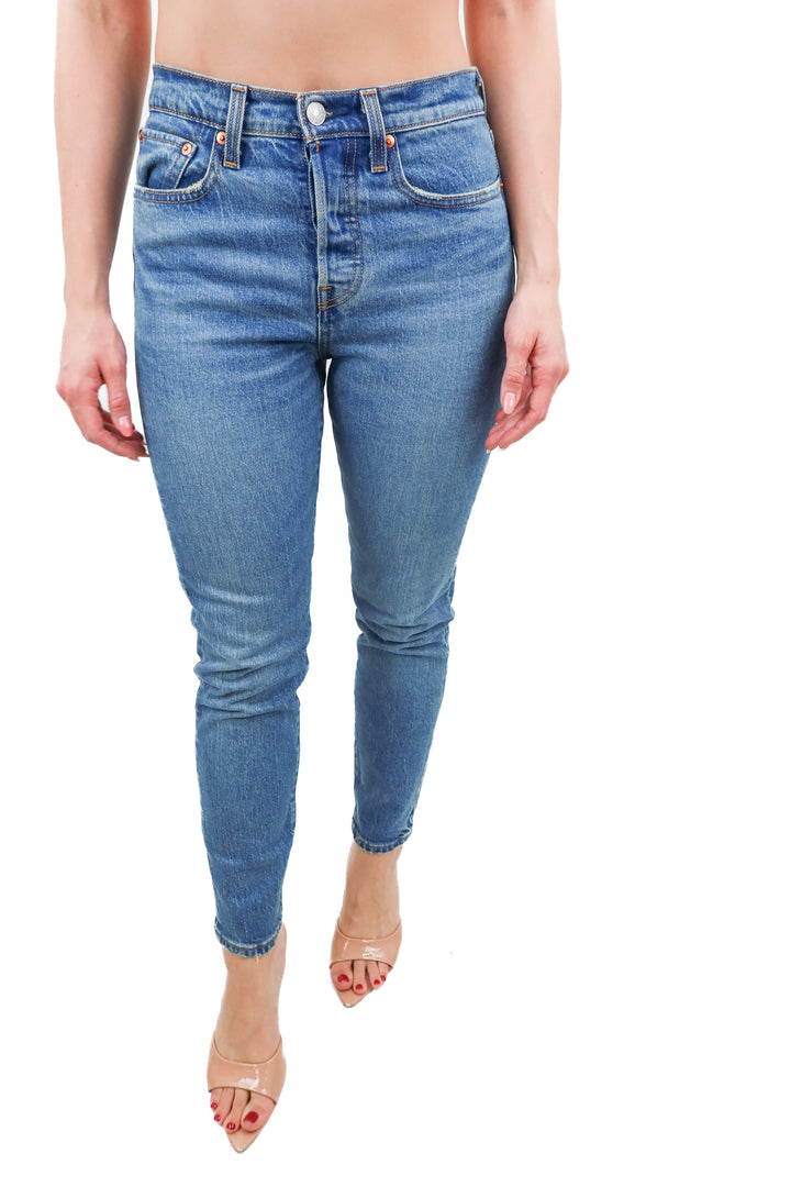 levis medium wash wedgie jeans (25; retail $98)