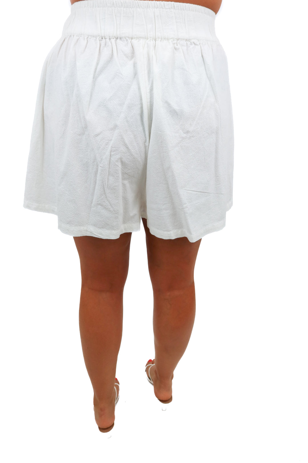 free people white linen shorts (m; retail $68)