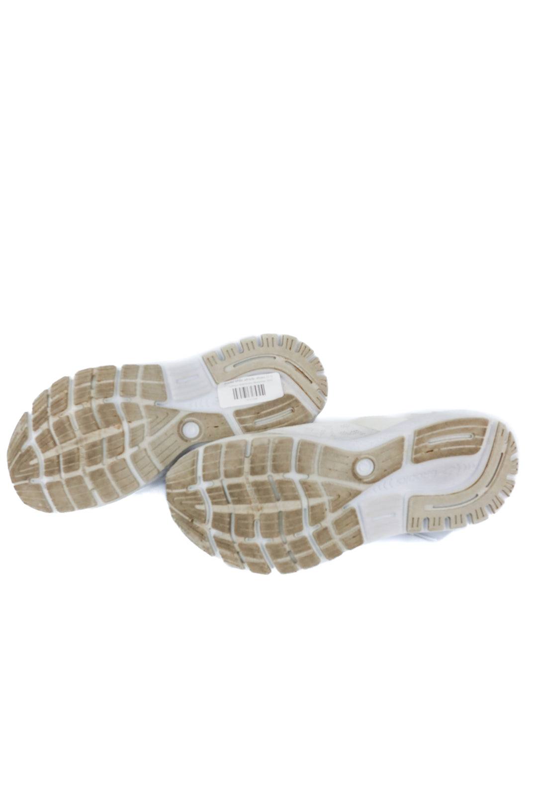 Brooks white athletic shoes (11)