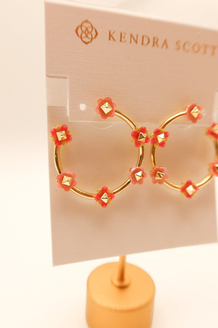 Kendra Scott gold “deliah open front” earrings NWT (retail $39.97)