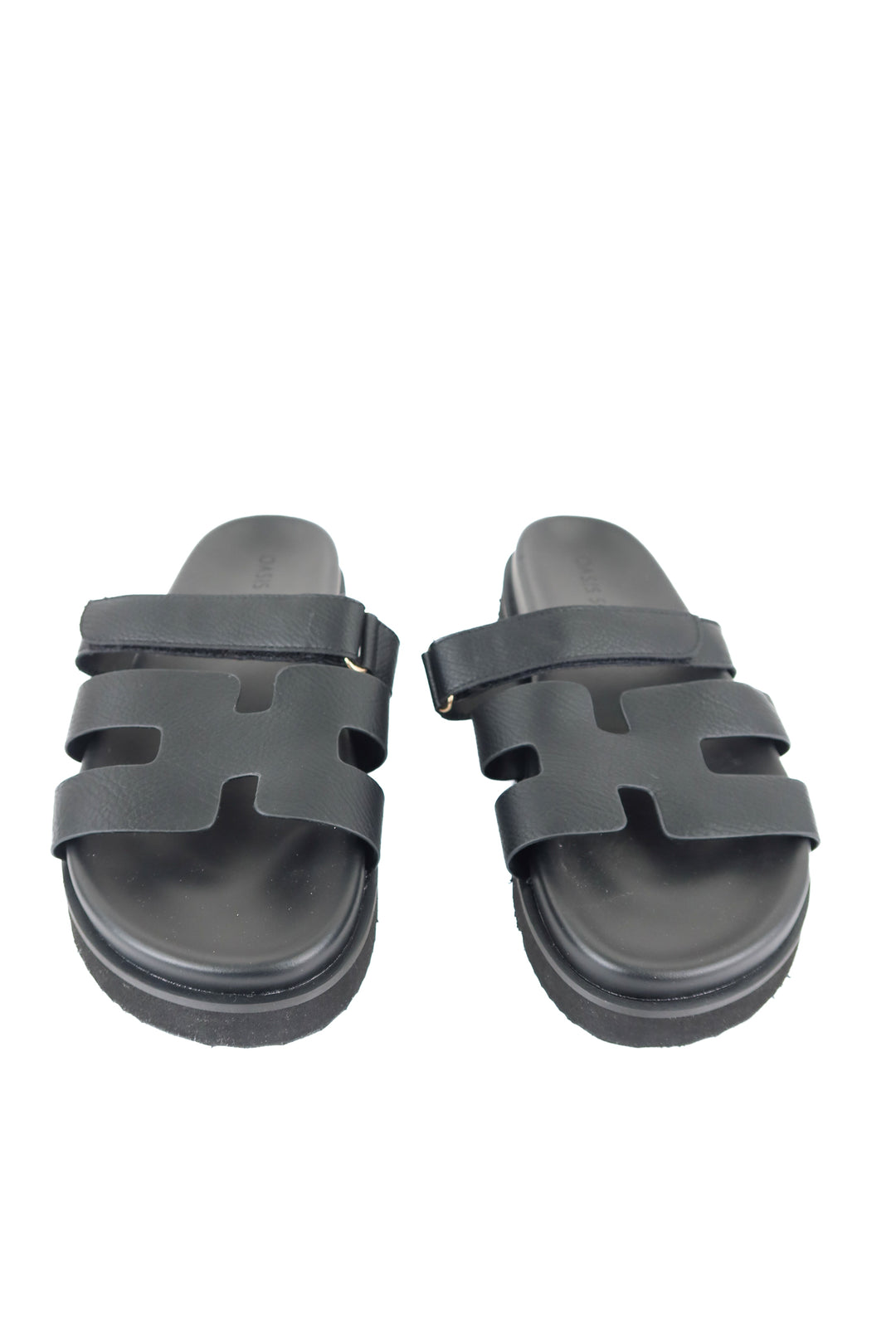 Oasis Society black sandals (10; retail $60)