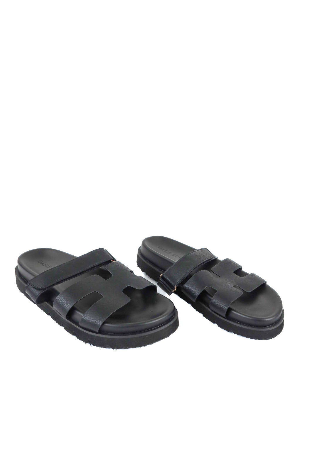 Oasis Society black sandals (10; retail $60)