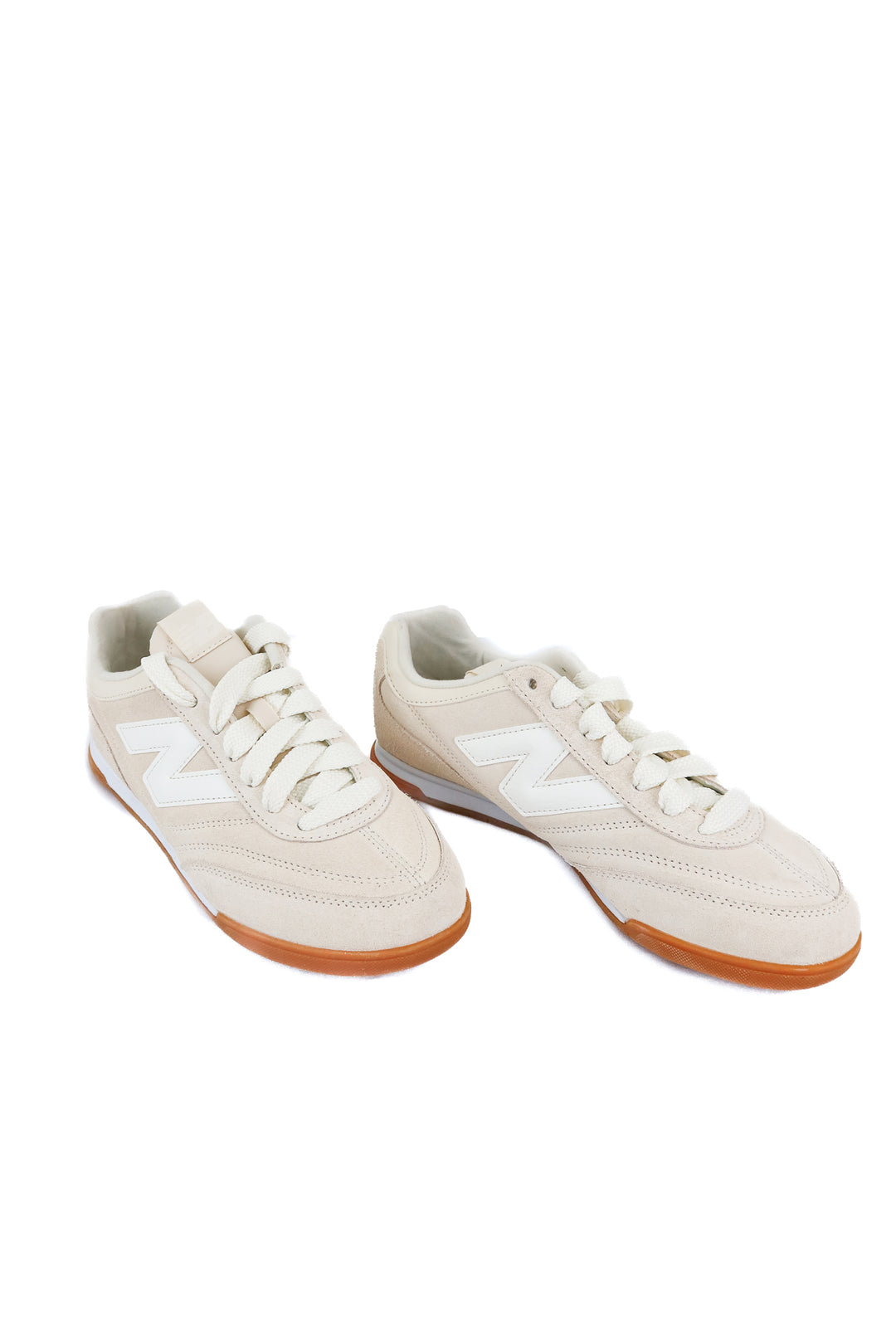 New Balance cream sneakers (8.5)