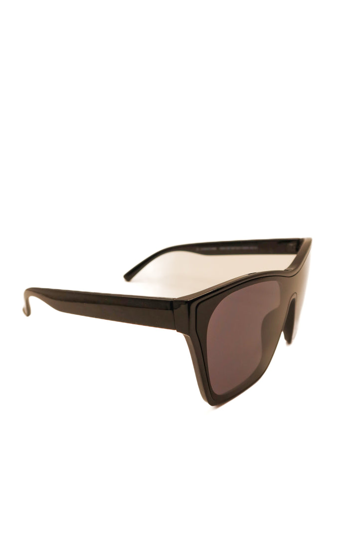 Black large sunglasses