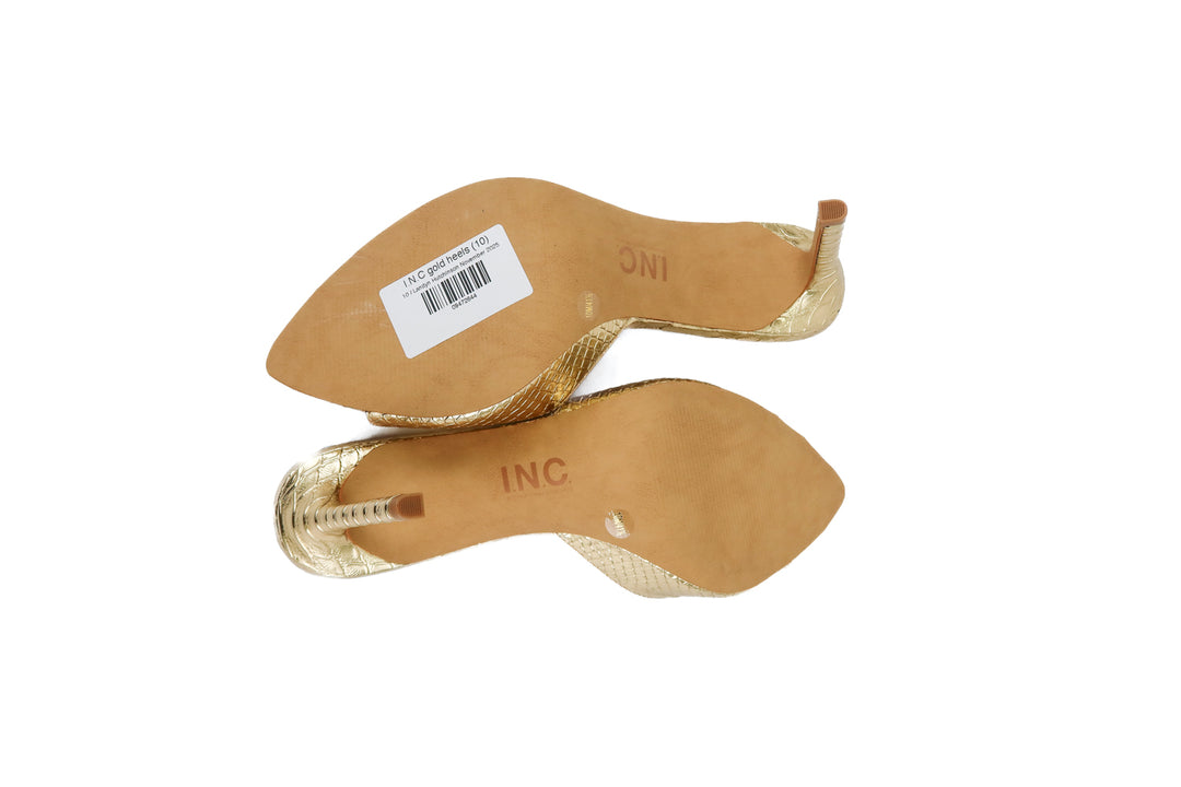 I.N.C gold heels (10)