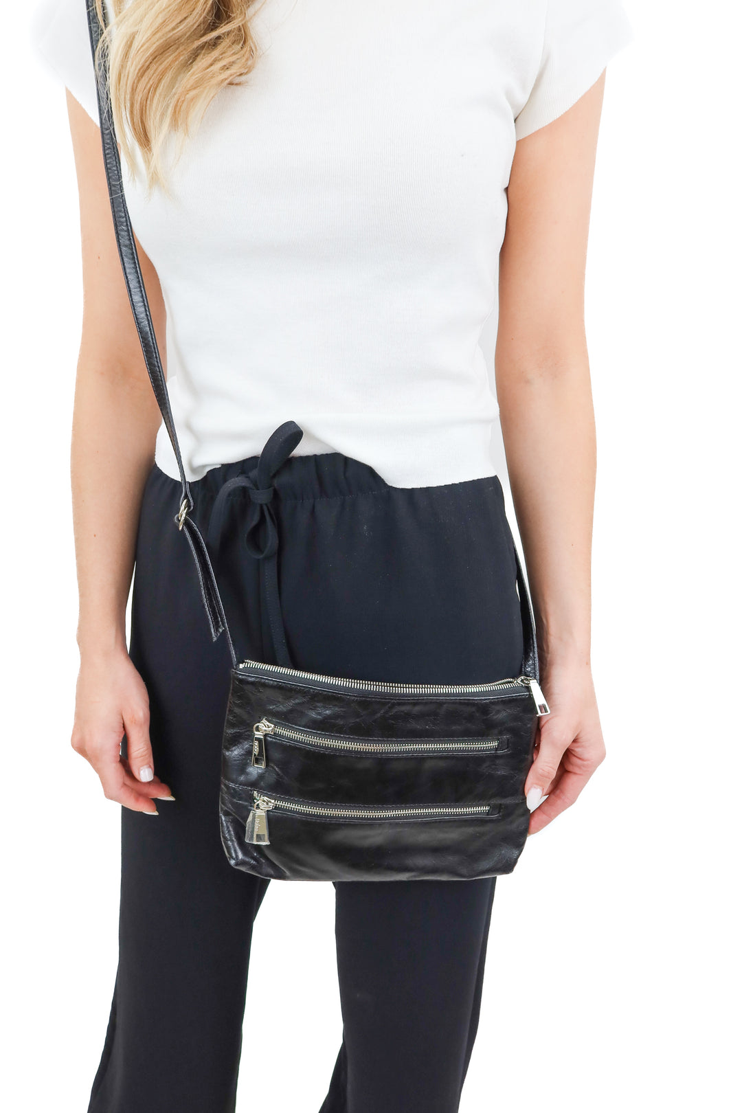 hobo black silver zipper crossbody bag