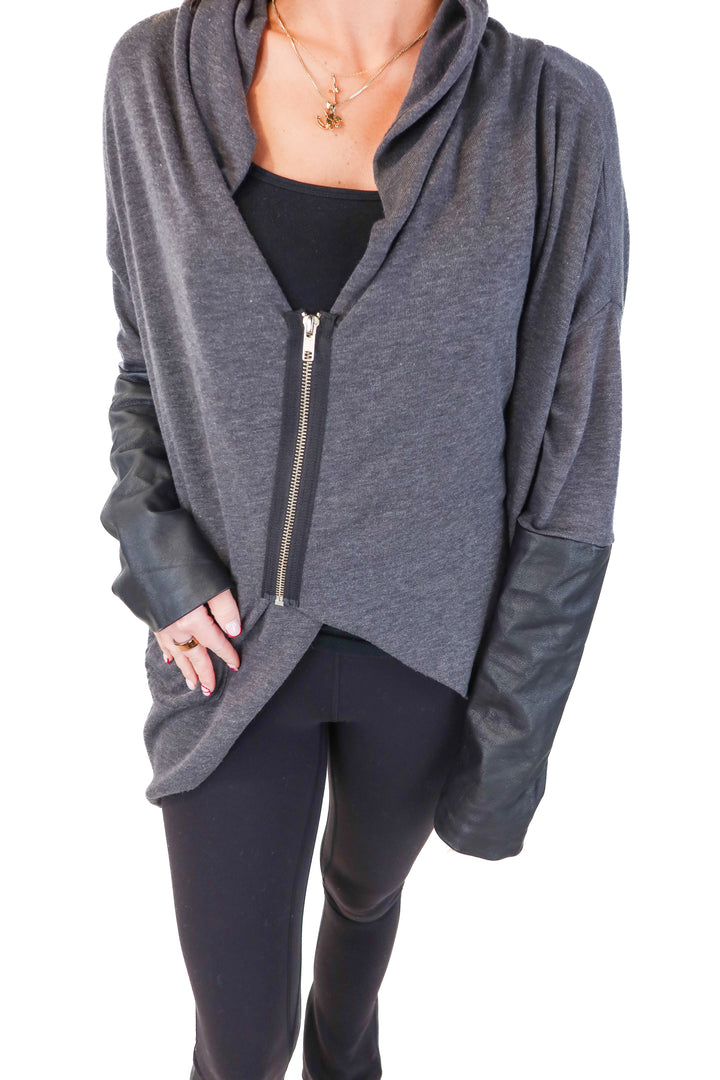 John eshaya grey/faux leather cardigan (o/s)