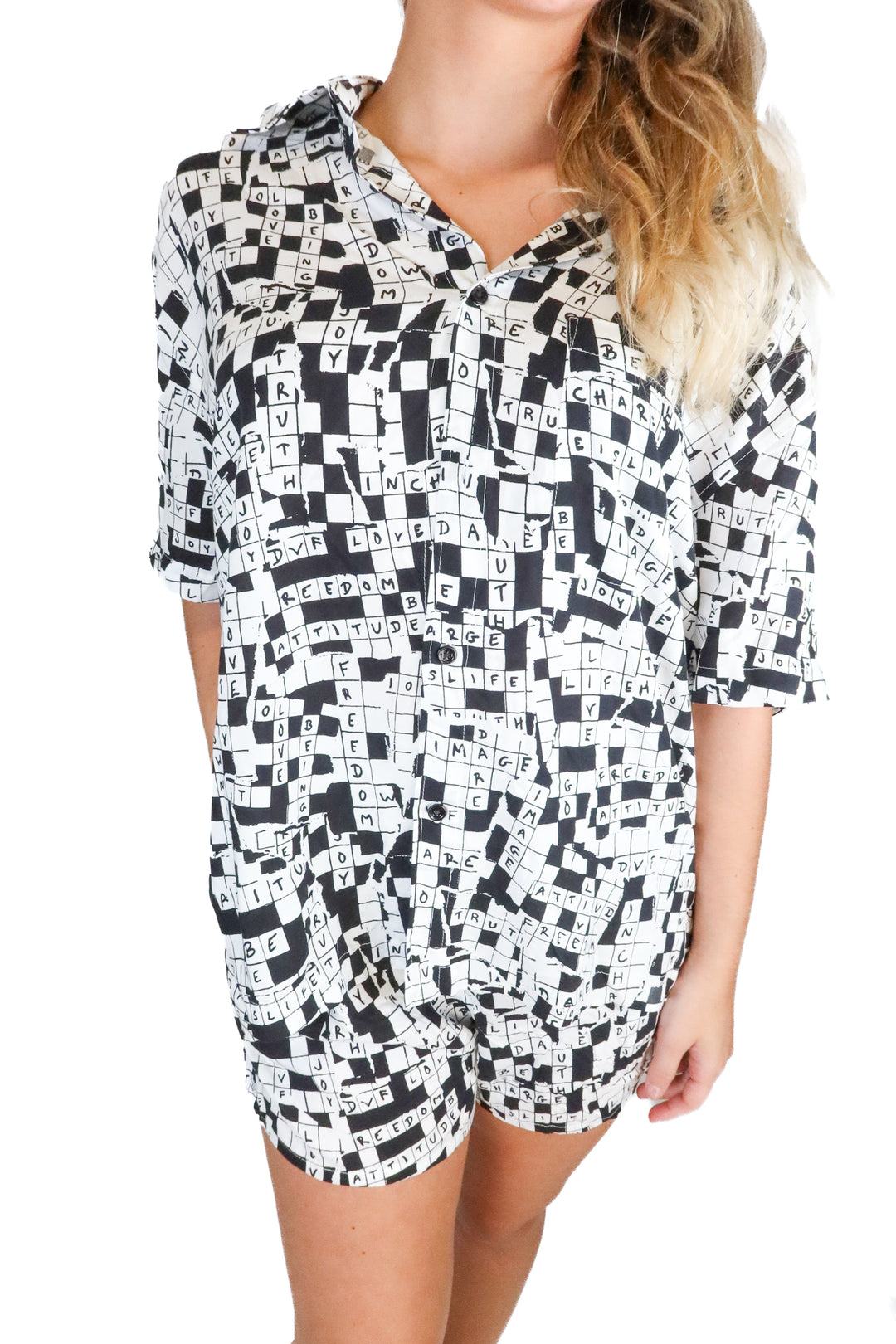 Diane Von Furstenberg black/white crossword set (S; retail $298)