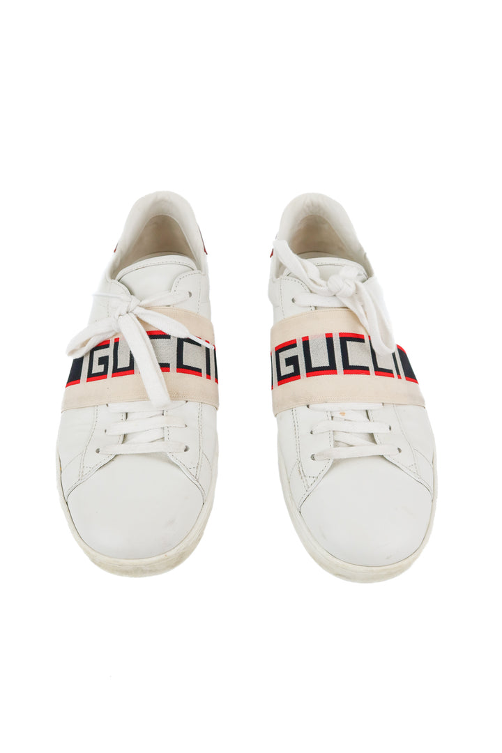 Mens Gucci sneakers (9; retail $1,020)