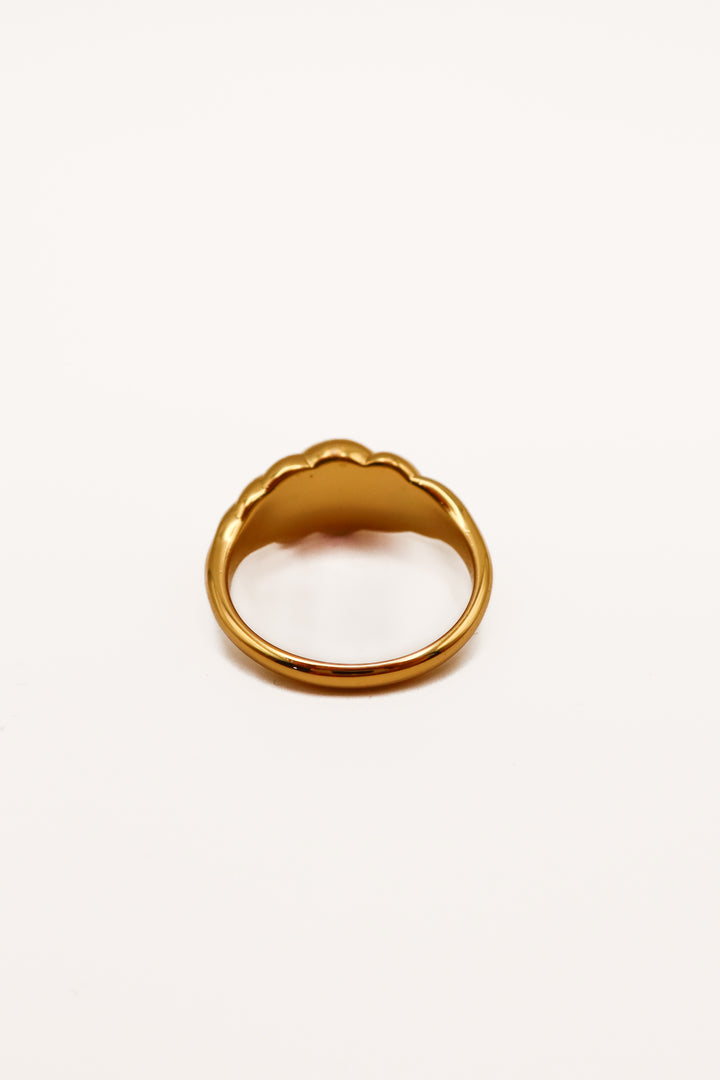 Gold crescent ring (size 8)