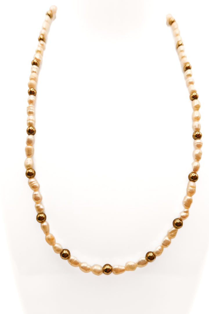 Pearl/gold ball beaded necklace