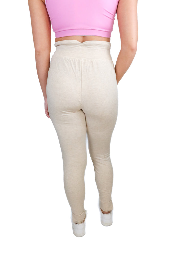 Travis Mathew Oatmeal Cloud Knit Jogger Pants NWT (XS; retail $129.95)