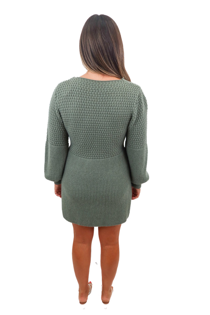 Green sweater dress (S/M)
