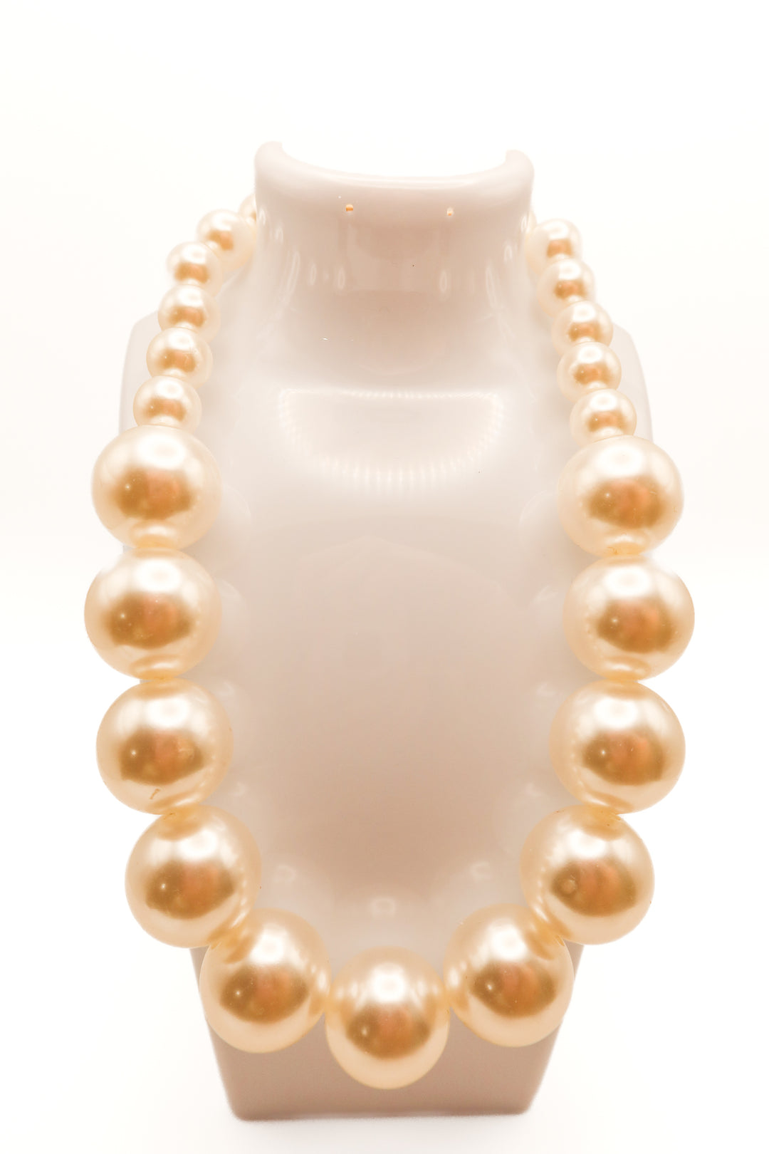 Zara large pearl necklace