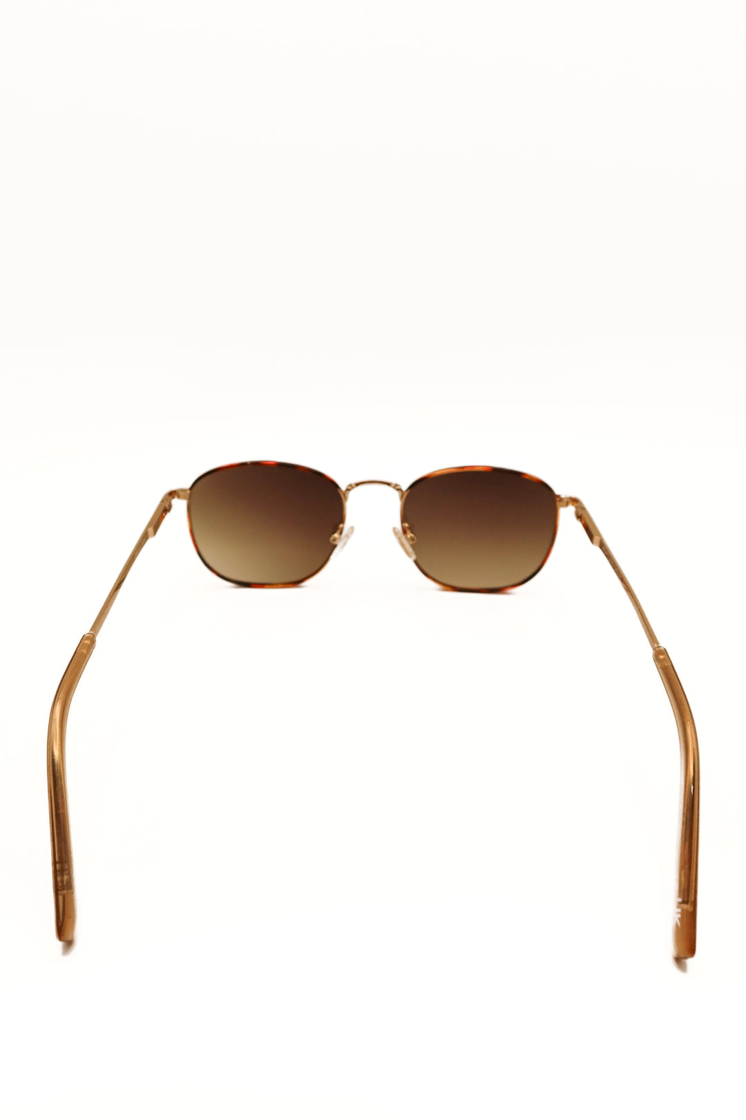 Le specs “Neptune deux” sunglasses (retail $79)