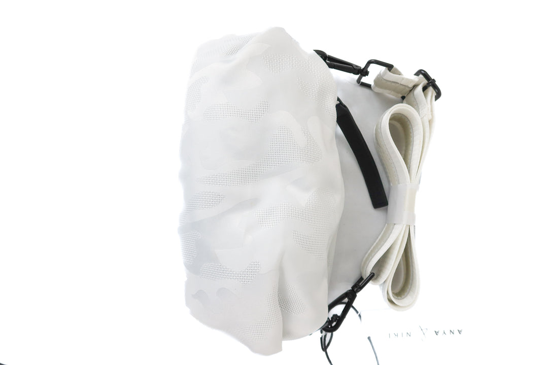 Anya & Niki white belt bag NWT (retail $150)