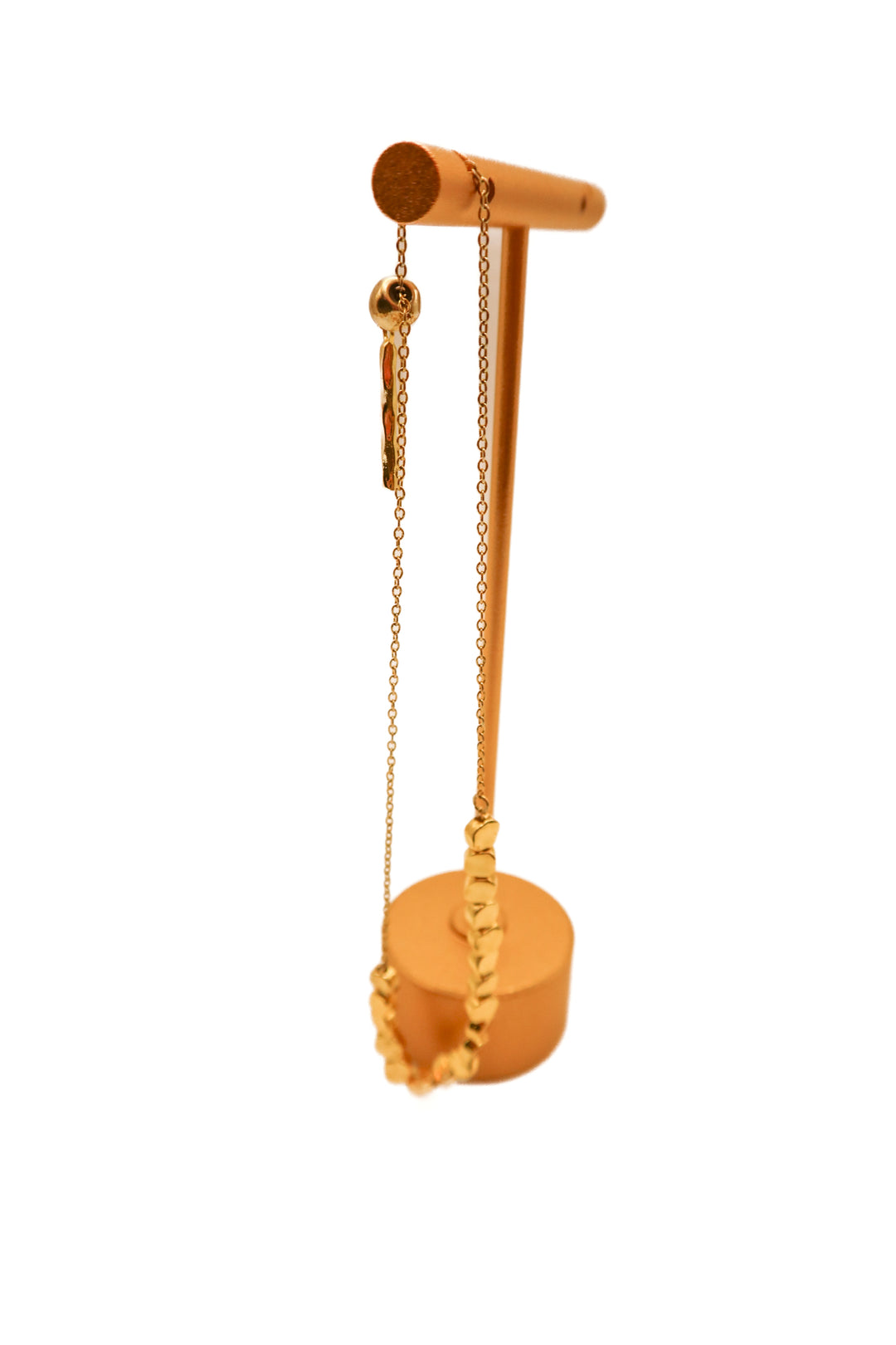 Gold hammered circles bracelet