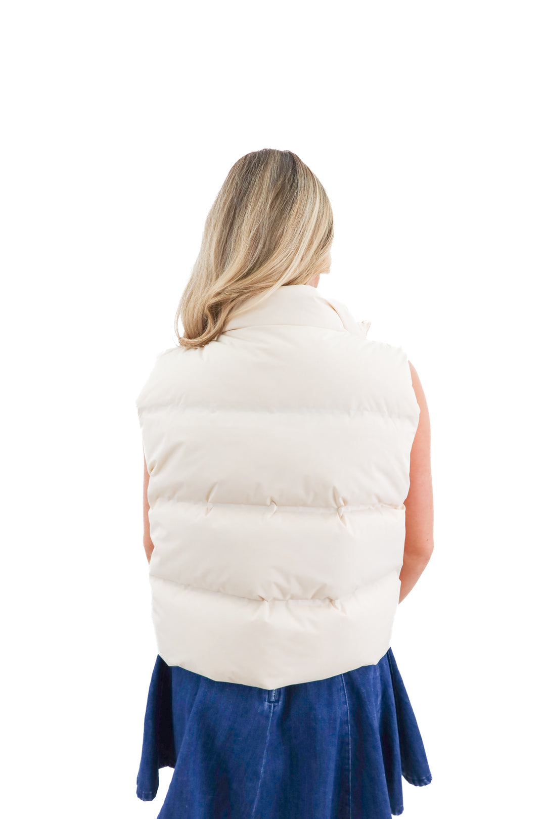 nuuds cream puffer vest (m)