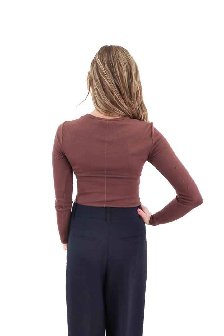 nuuds dark brown ribbed long sleeve (s)