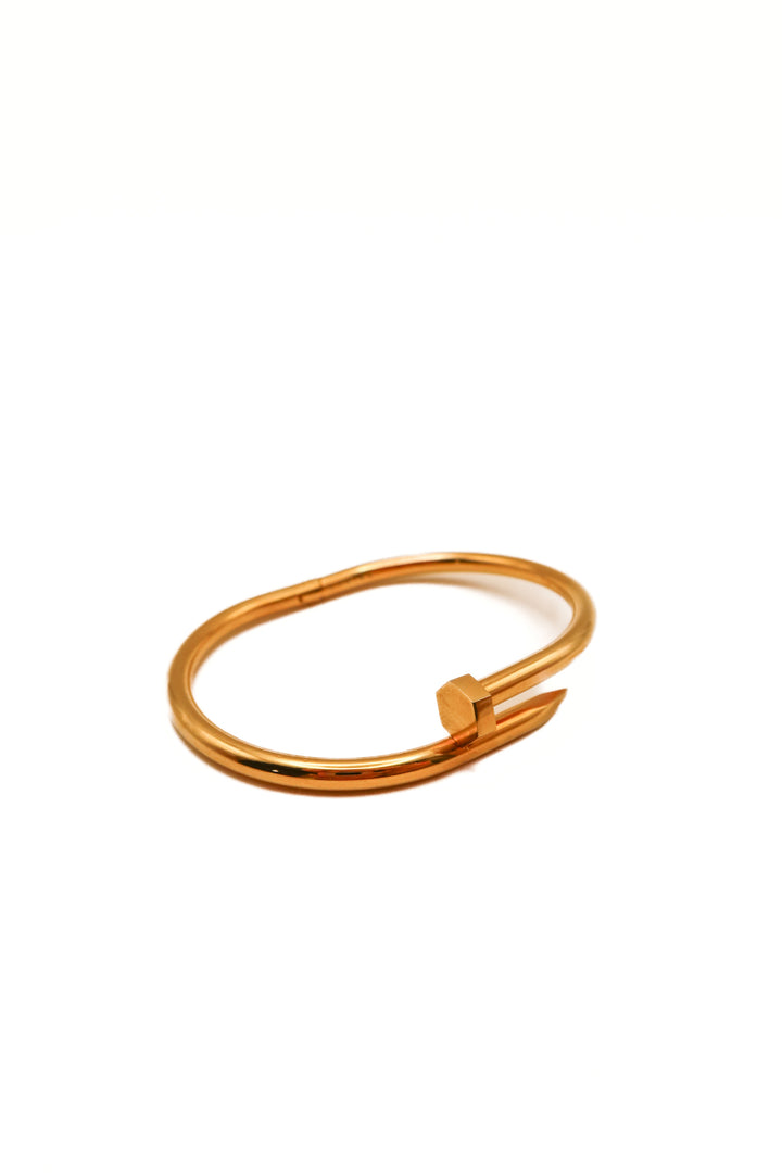 Sahira gold nail bracelet