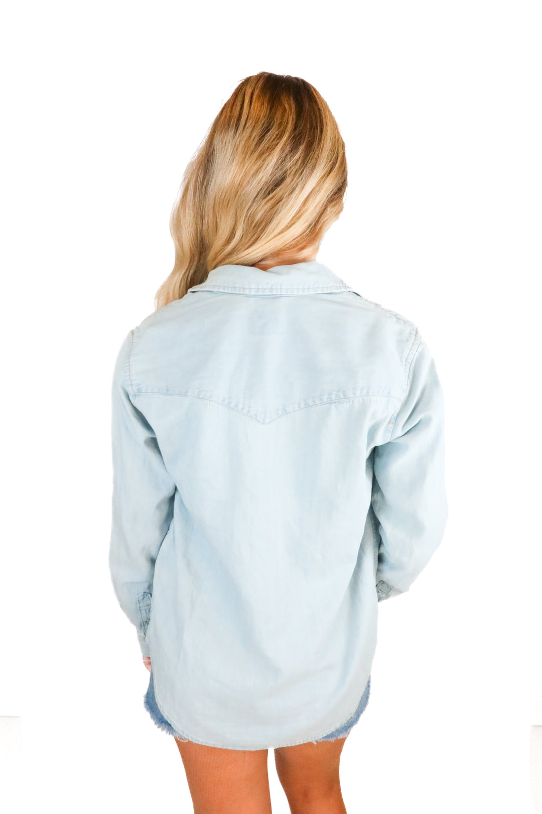 Levi Strauss & Co. Light Wash Denim Snap Button Down Top (S; retail $70)