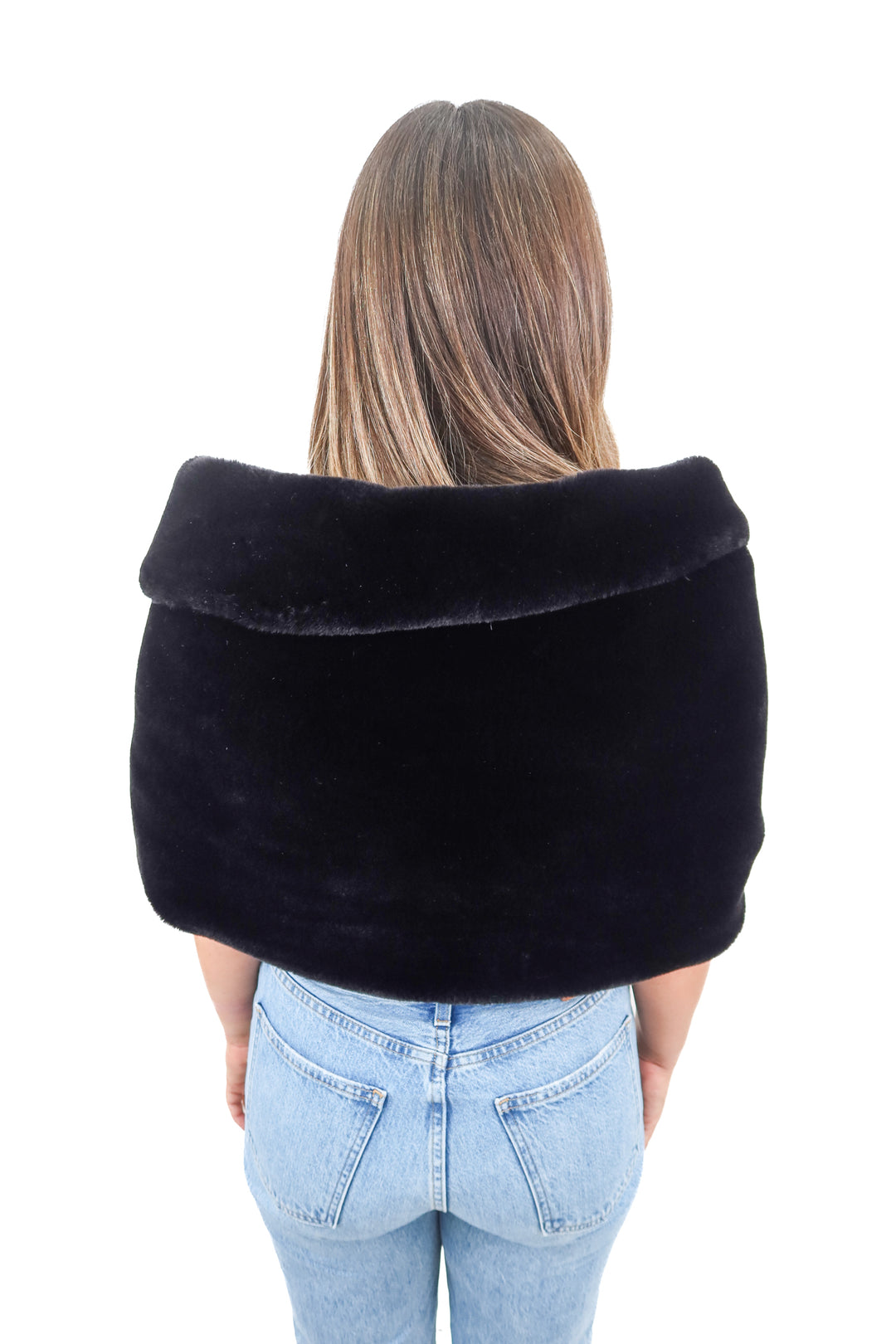 Black fur shawl (OS)