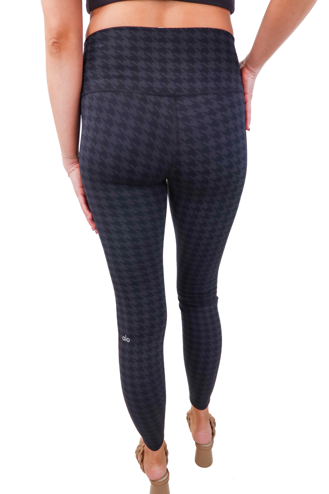 Alo houndstooth leggings (xs)