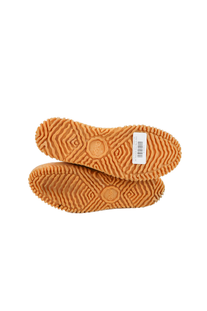 Chloé neutral Frankie sneaker NWOT (EU39/ US9; retail $750)