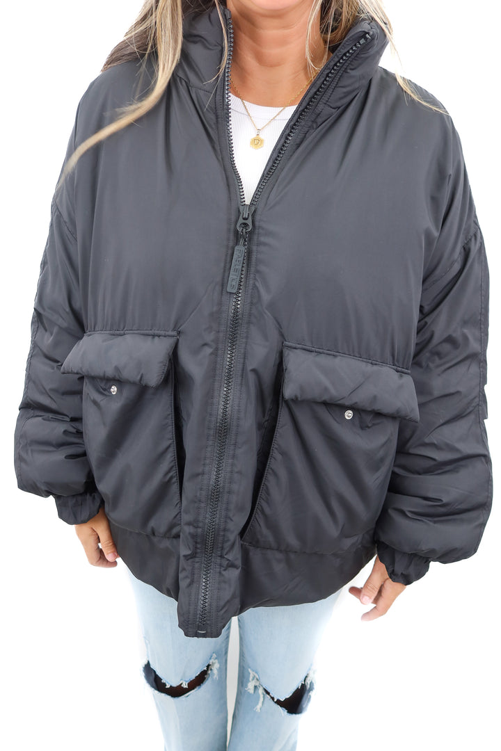 Fabletics black puffer jacket ( XXL/1X; retail $130)