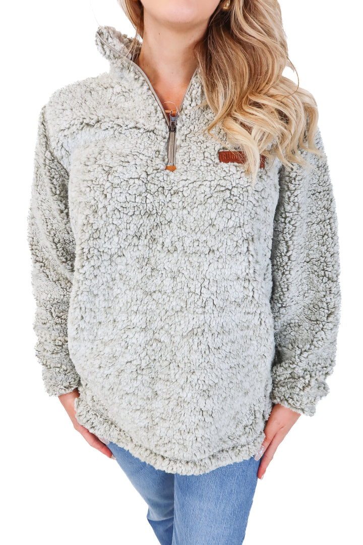 Rugged road furry quarter zip NWT (m)