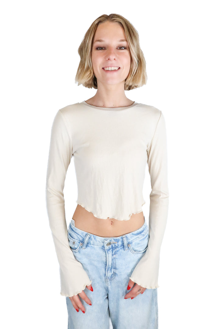 grey bandit cream long sleeve crop top (s)