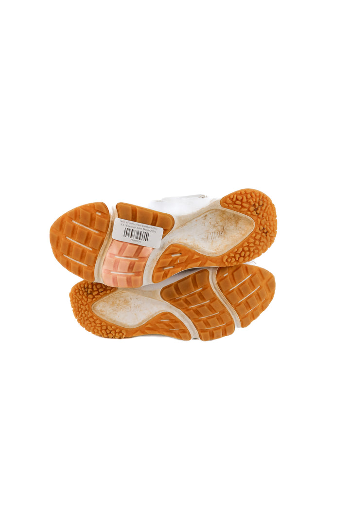Nike air max cream sneakers (9.5)