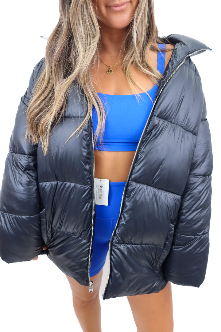 Abercrombie black puffer jacket (XL)