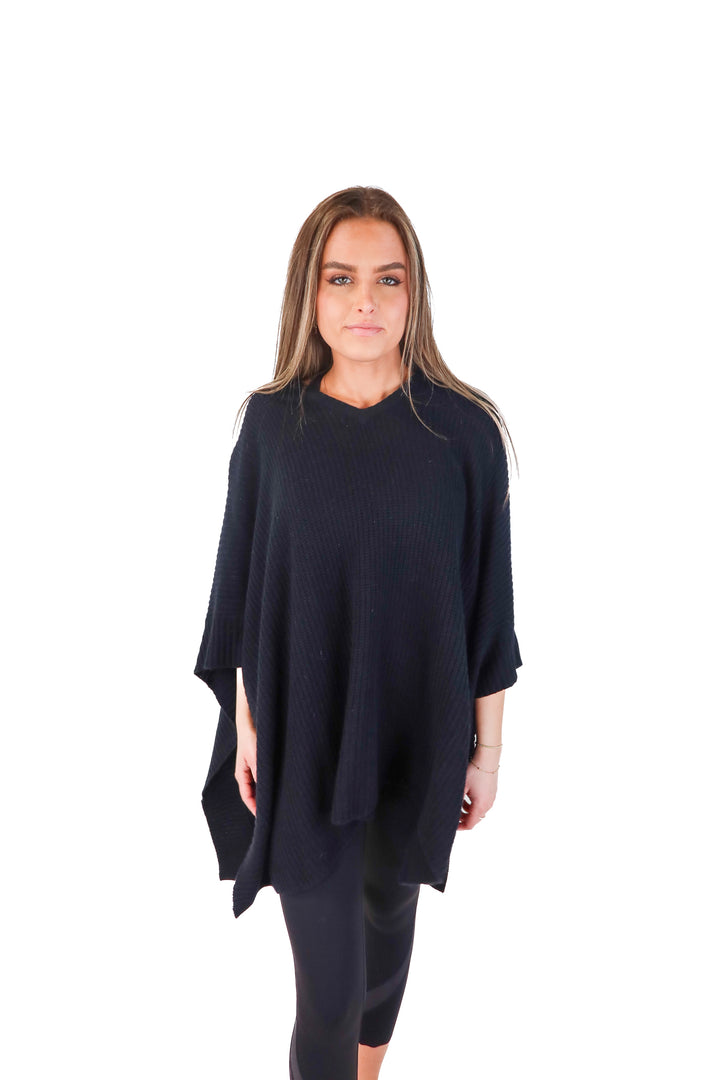 Halogen black knot shawl (o/s)