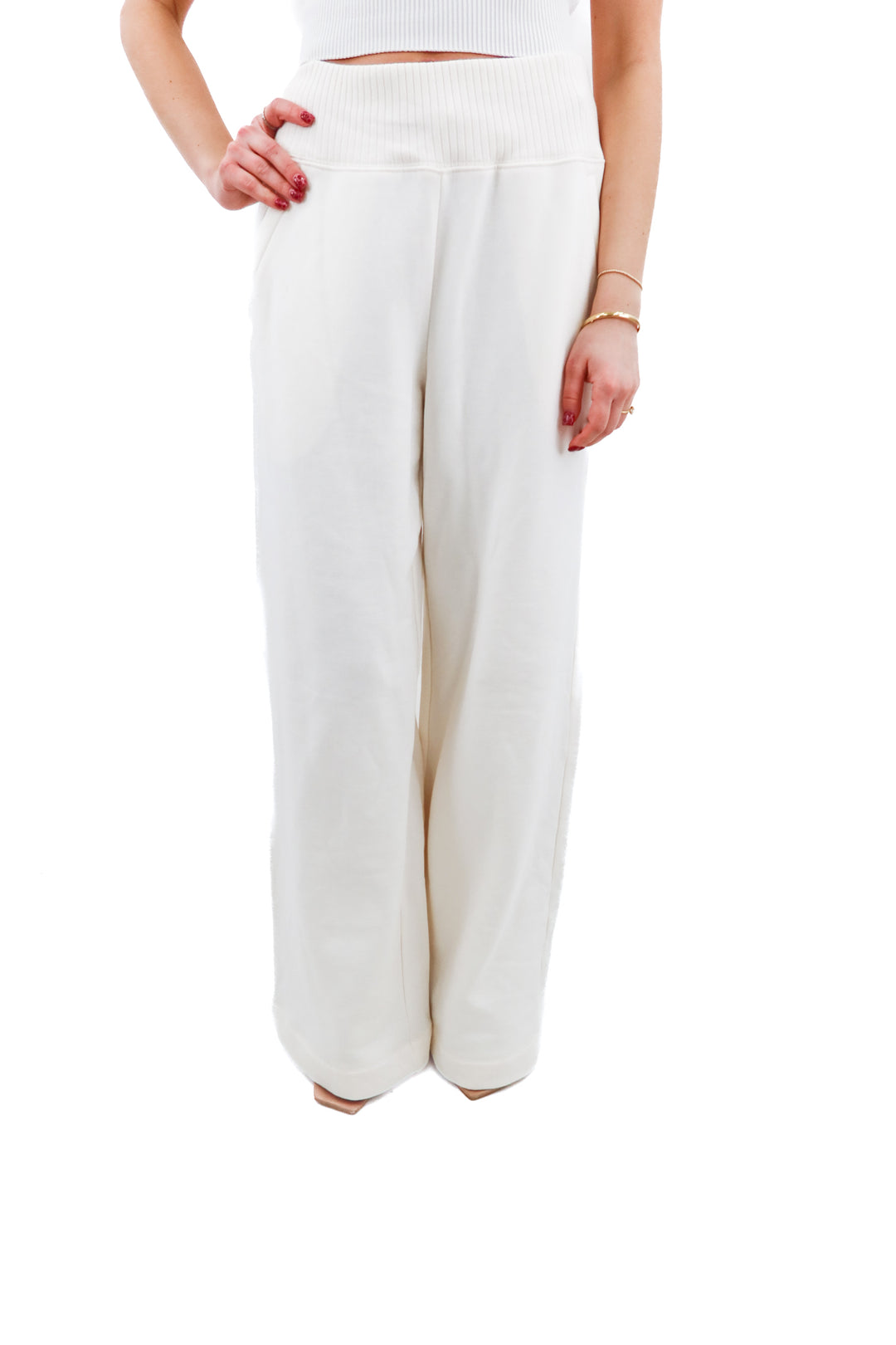 alo ivory wide leg pant NWT (m; retail $128)