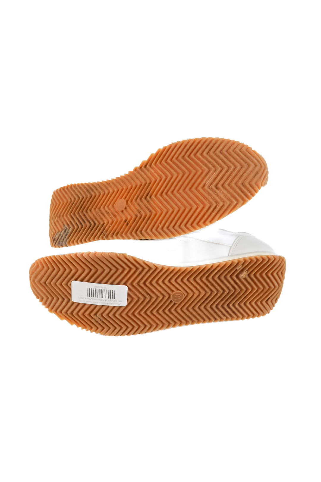 Universal threads neutral sneakers (10)