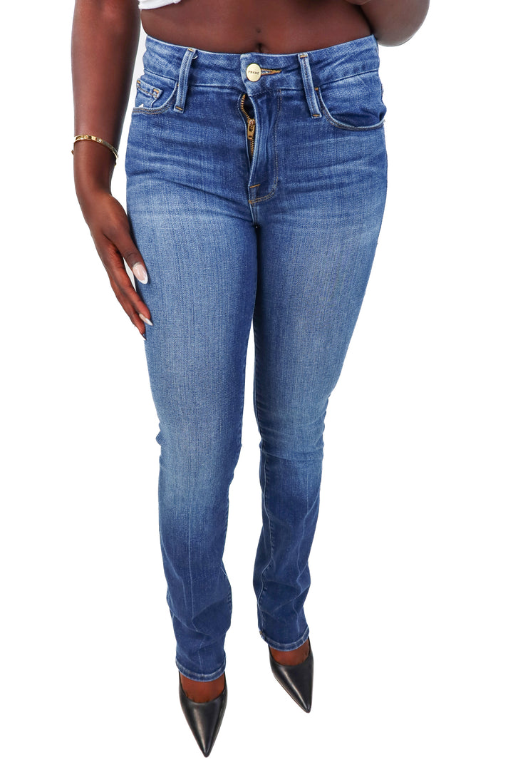 Frame medium wash straight leg jeans (25)