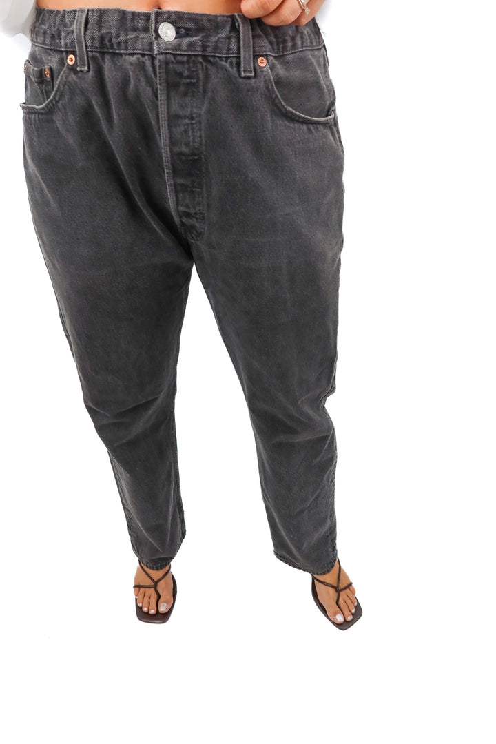 aligrace x levis black straight legs jeans (M/L; retail $328)