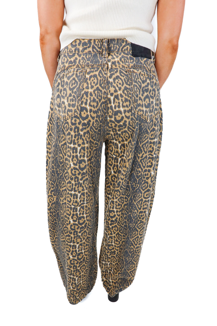 tikn cheetah denim pants (XL)