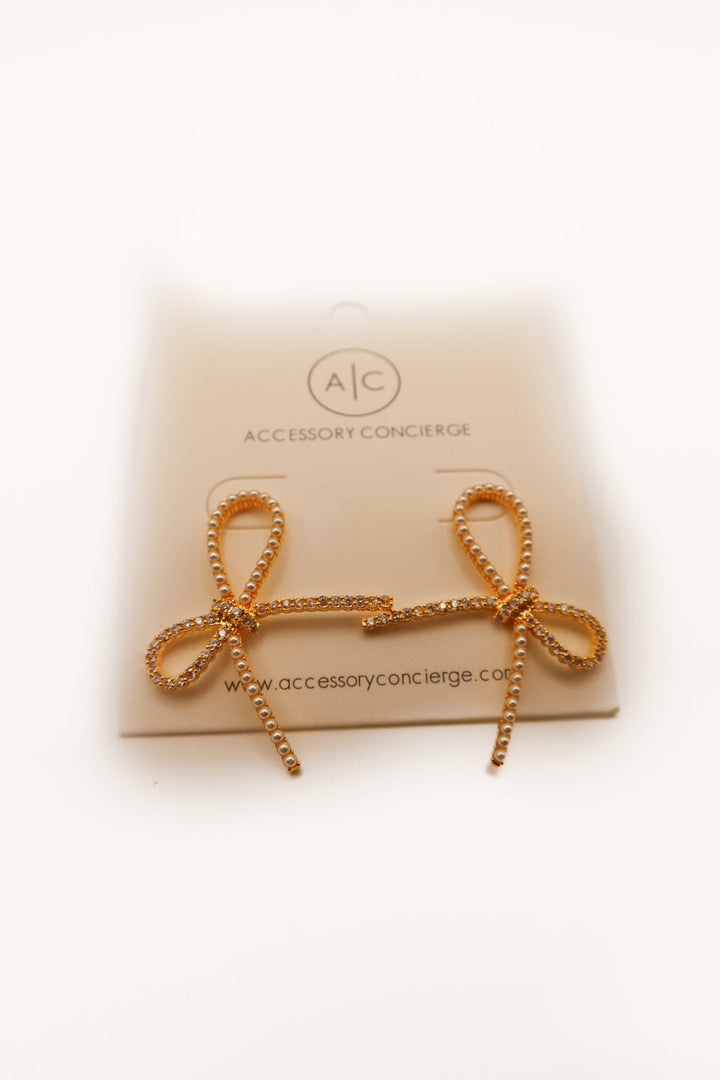 Accessory concierge gold pearl bow earrings NWT (retail $44)