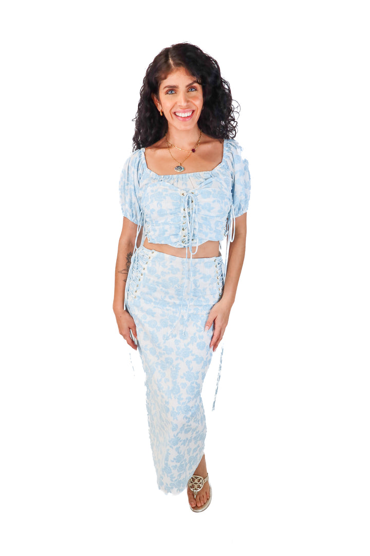 sabo skirt blue floral set (8; retail $294)