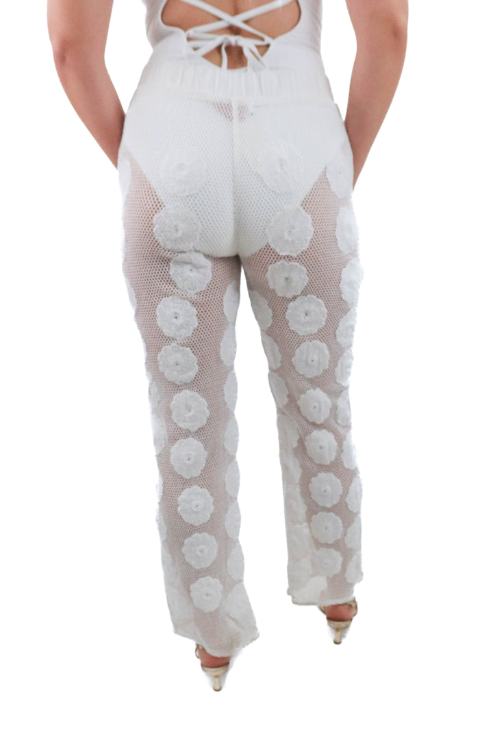 show me your mumu white crochet pant (m; retail $145)