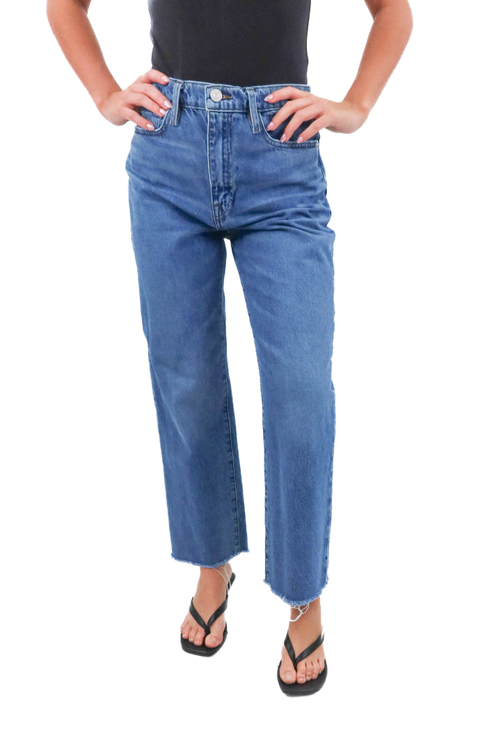 frame le jane crop straight leg medium wash jean (27; retail $258)