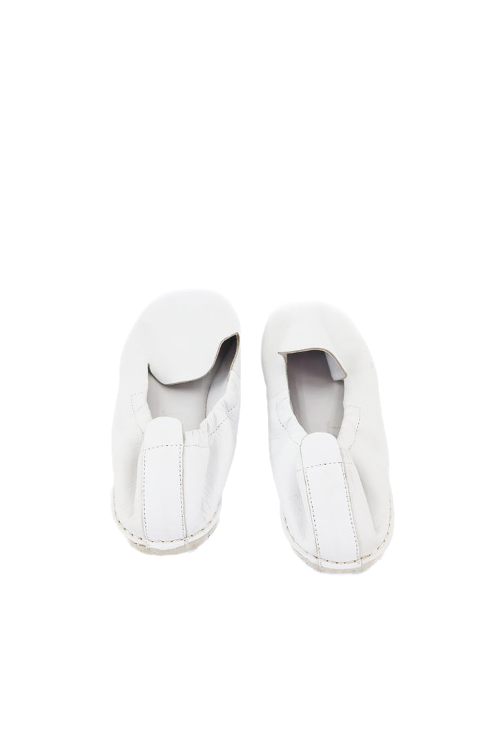 Concept white leather flats (7.5; retail $148)