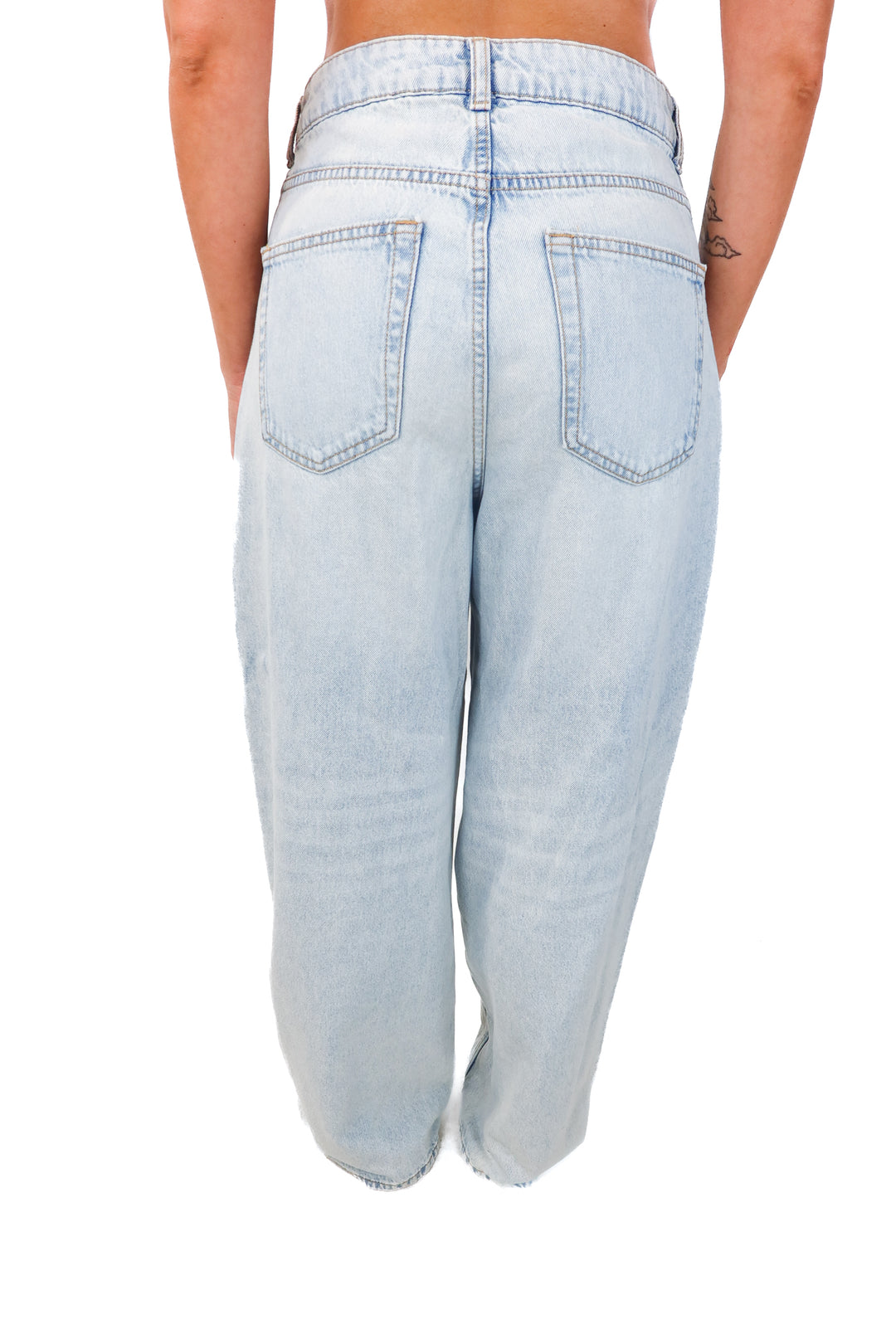 divided light wash wide leg jeans (6)
