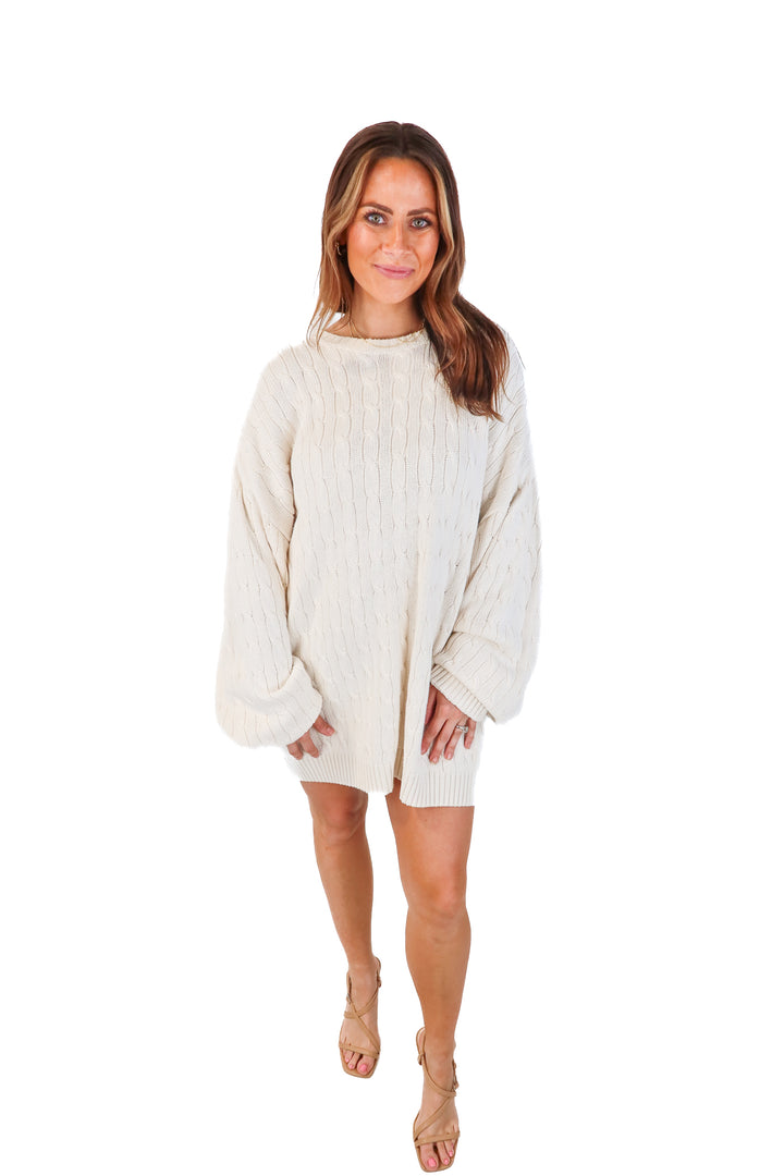 duckhead ivory cable knit sweater (XL)