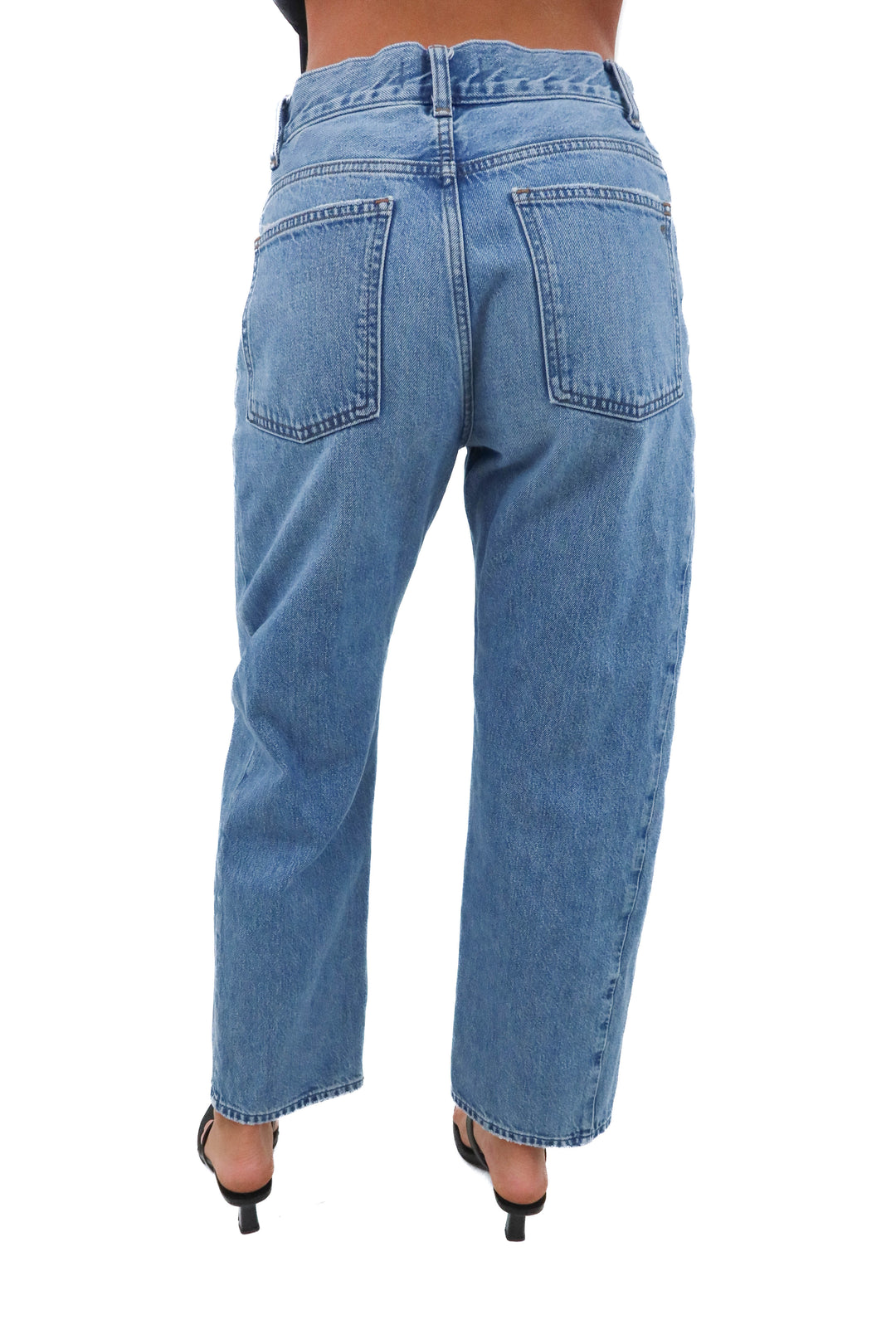 madewell pieced barrel leg jean (26; retail $128)